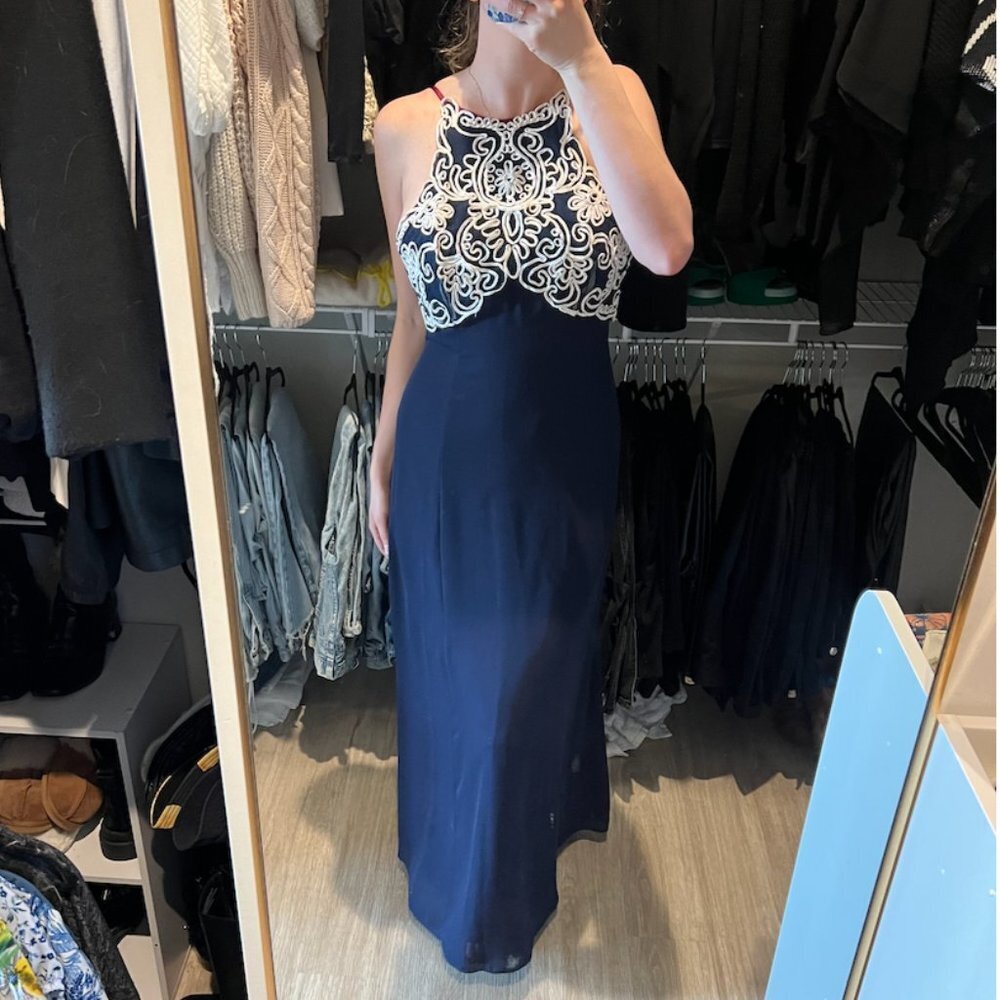 Vintage Navy Gown - Picture 10 of 16
